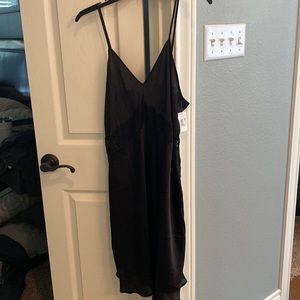 NORSDTROM black nighty with lace inserts-XL